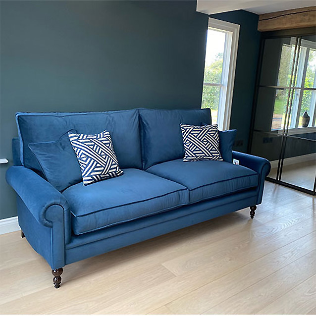 Aldingbourne 3 Seater Sofa in House Clever Velvet Royal